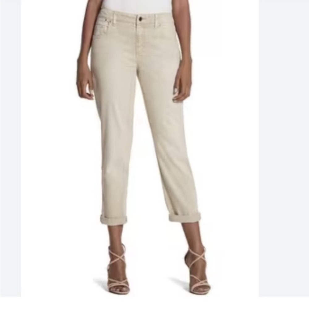 Chico's Platinum Women’s Stretch Marquis Cream Beige Straight Leg Jeans